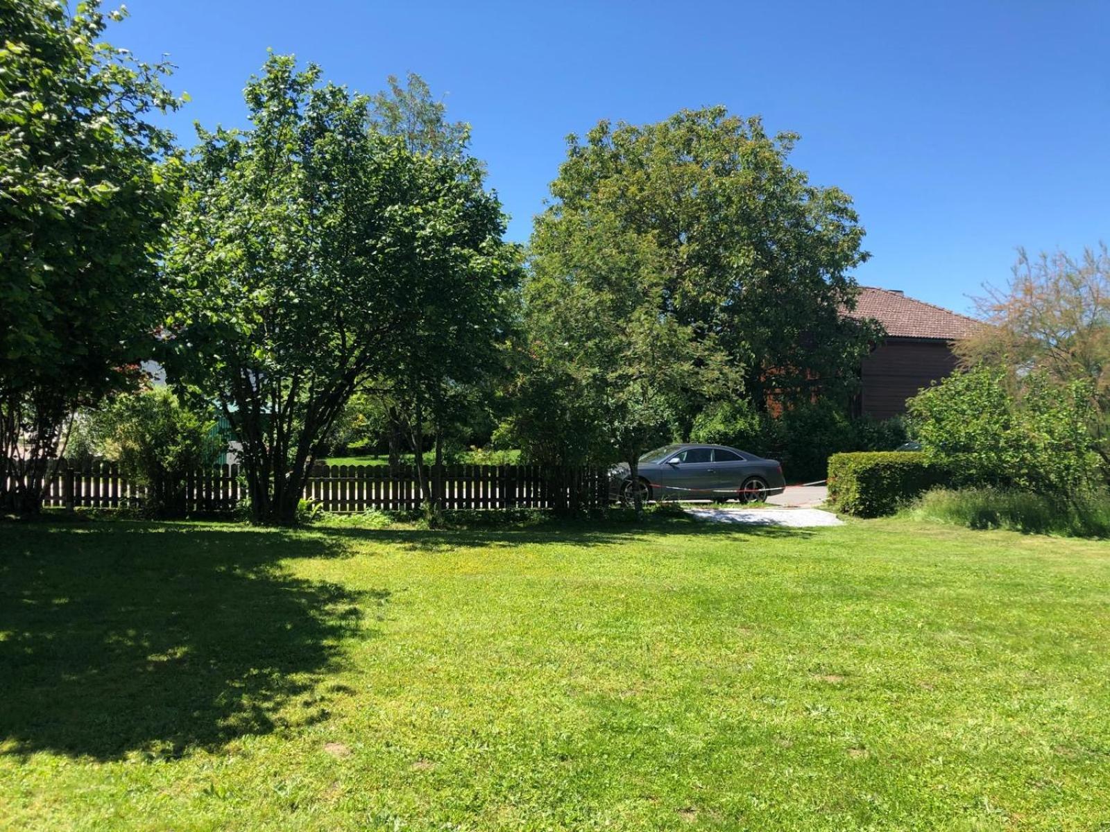 Gemuetliche Blockhuette Mit Grossem Garten Ried im Innkreis Exterior photo